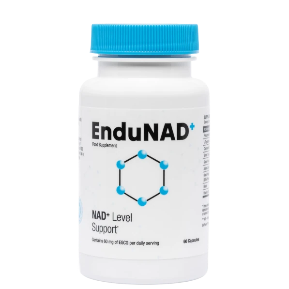 Suplemento EnduNAD y cápsulas, simbolizando vitalidad y energía